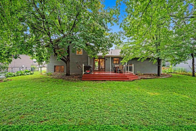 3607 152nd Street W, Rosemount, MN 55068