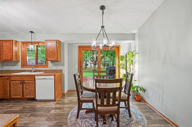 3607 152nd Street W, Rosemount, MN 55068