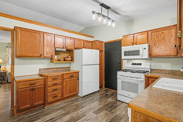 3607 152nd Street W, Rosemount, MN 55068