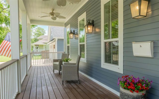 118 6th Street, Sugar Land, TX 77498