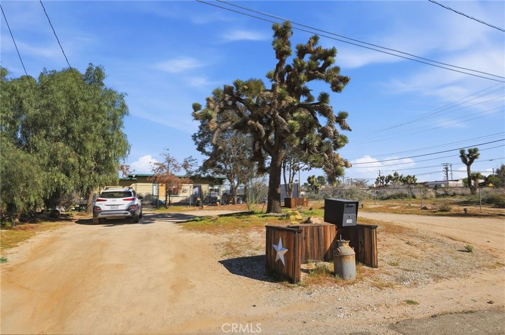 Image 30 of property listing at 7559 Chemehuevi Way, Yucca Valley, CA 92284