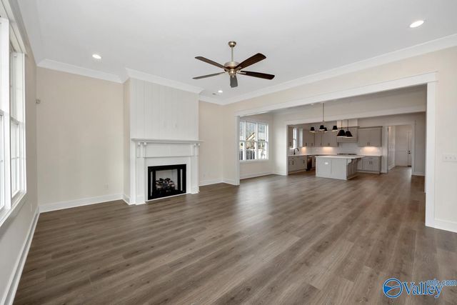 7812 Lake Walk Way, Owens Cross Roads, AL 35763