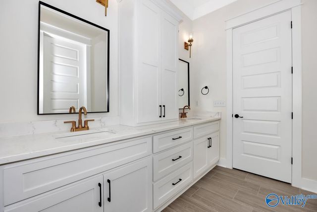 7812 Lake Walk Way, Owens Cross Roads, AL 35763