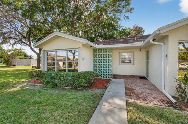 14339 Canalview Drive A, Delray Beach, FL 33484