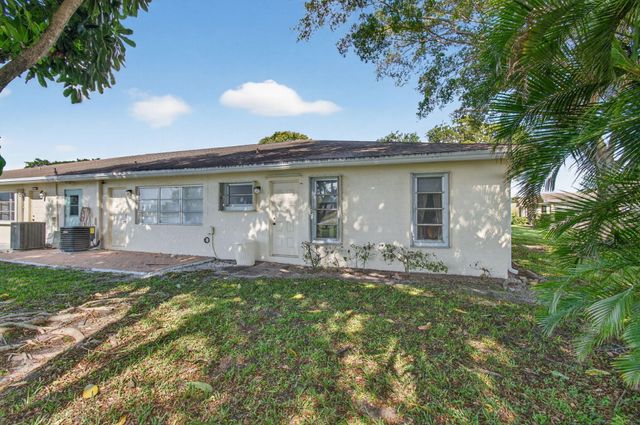 14339 Canalview Drive A, Delray Beach, FL 33484