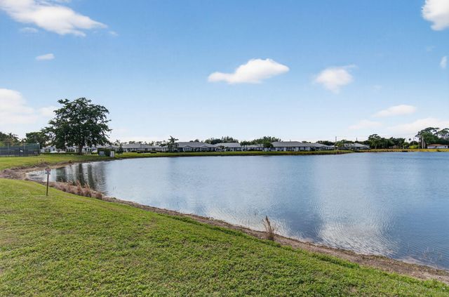 14339 Canalview Drive A, Delray Beach, FL 33484