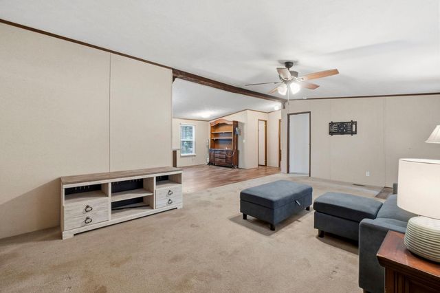 0235 Red Oak Dr, Onalaska, TX 77360