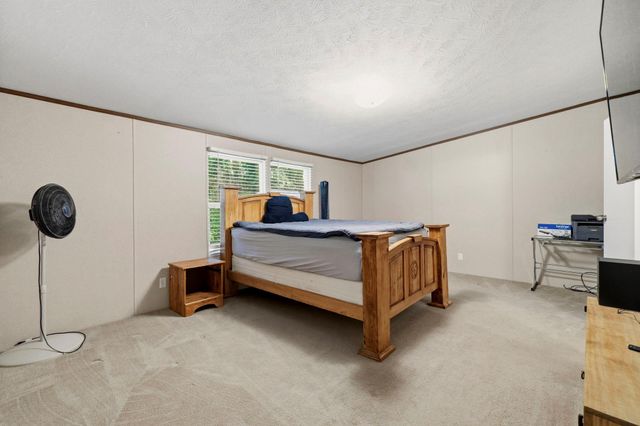 0235 Red Oak Dr, Onalaska, TX 77360