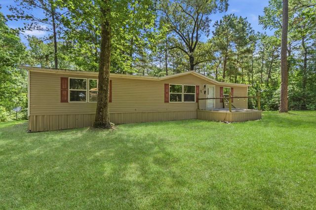 0235 Red Oak Dr, Onalaska, TX 77360