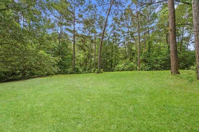 0235 Red Oak Dr, Onalaska, TX 77360