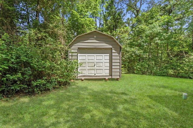 0235 Red Oak Dr, Onalaska, TX 77360