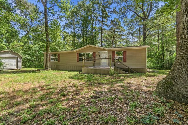 0235 Red Oak Dr, Onalaska, TX 77360