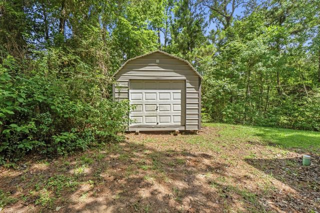 0235 Red Oak Dr, Onalaska, TX 77360