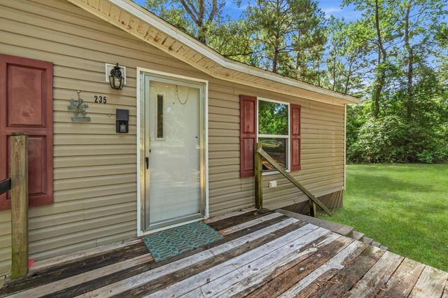 0235 Red Oak Dr, Onalaska, TX 77360