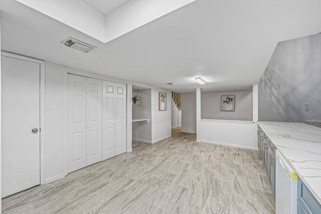 7622 Candlegreen Lane, Houston, TX 77071