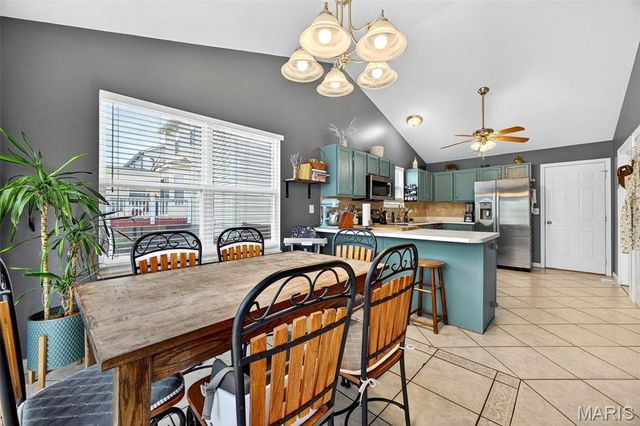 2737 Red Cedar Parc Drive, O'fallon, MO 63368