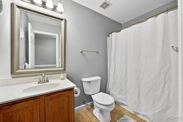 2737 Red Cedar Parc Drive, O'fallon, MO 63368