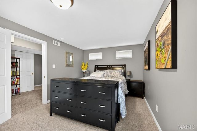 2737 Red Cedar Parc Drive, O'fallon, MO 63368