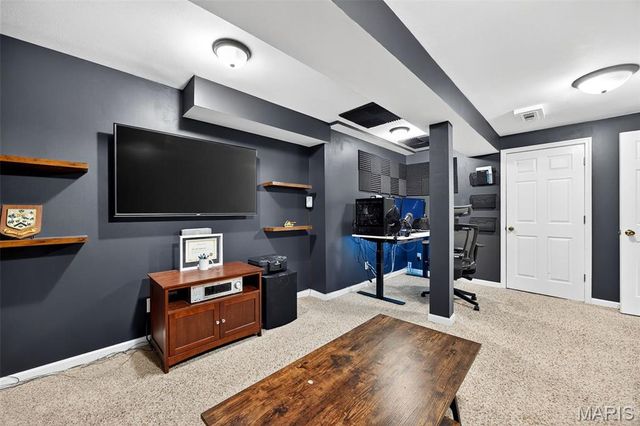 2737 Red Cedar Parc Drive, O'fallon, MO 63368