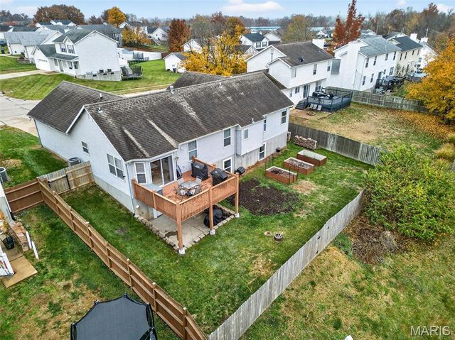 2737 Red Cedar Parc Drive, O'fallon, MO 63368