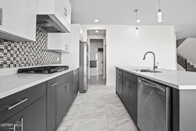 12522 AMESBURY Avenue, El Paso, TX 79928