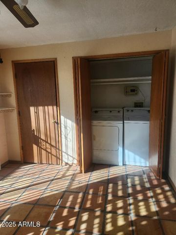 7 E Beautiful Lane, Phoenix, AZ 85042