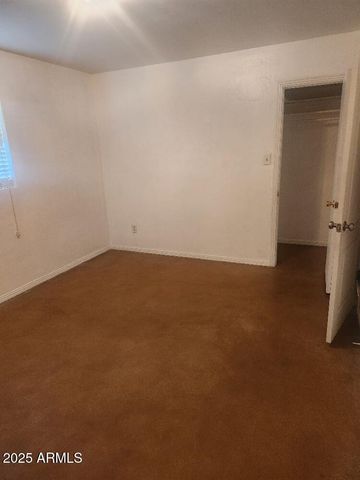 7 E Beautiful Lane, Phoenix, AZ 85042