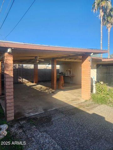 7 E Beautiful Lane, Phoenix, AZ 85042