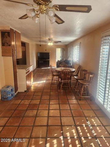 7 E Beautiful Lane, Phoenix, AZ 85042