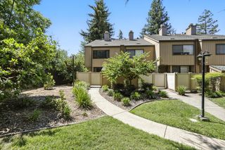 536 Woodside Oaks #4, Sacramento, CA 95825