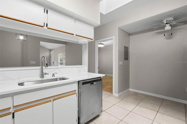 248 ST IVES DRIVE 248, Palm Harbor, FL 34684