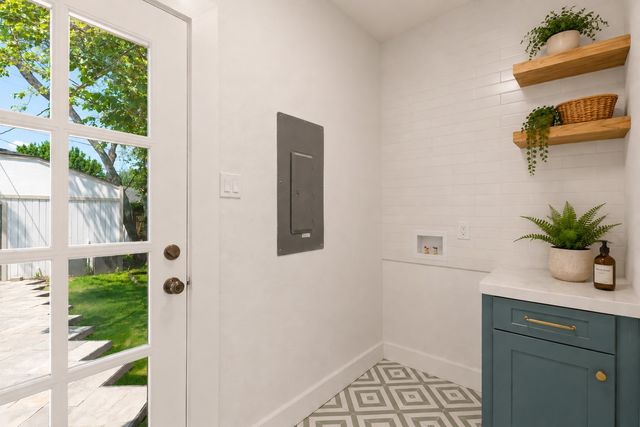 6007 Llano Avenue, Dallas, TX 75206