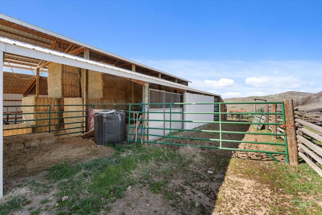 11555 Liberty Rd, Sweet, ID 83670 photo 23