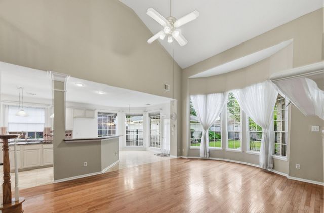3810 Canary Grass Lane, Houston, TX 77059