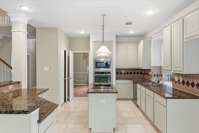3810 Canary Grass Lane, Houston, TX 77059