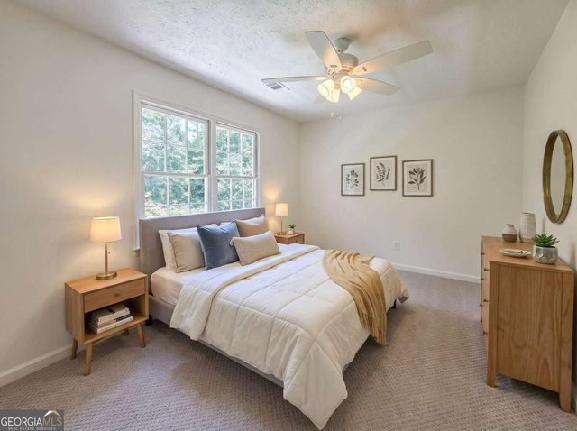 588 Lees Trace SW, Marietta, GA 30064
