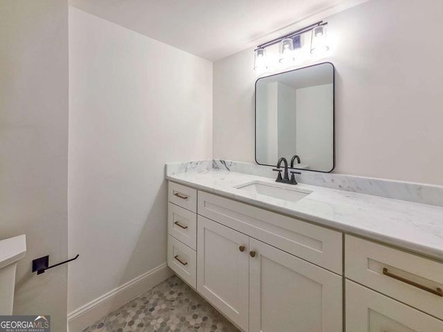 588 Lees Trace SW, Marietta, GA 30064
