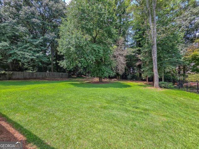 588 Lees Trace SW, Marietta, GA 30064