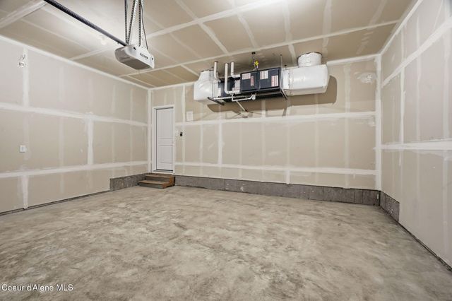 3349 N Corvus St, Post Falls, ID 83854