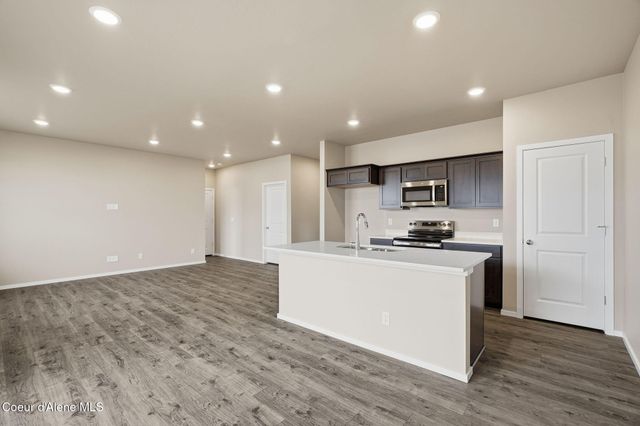 3349 N Corvus St, Post Falls, ID 83854