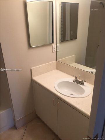 7816 Sonoma Springs Cir 104, Lake Worth, FL 33463