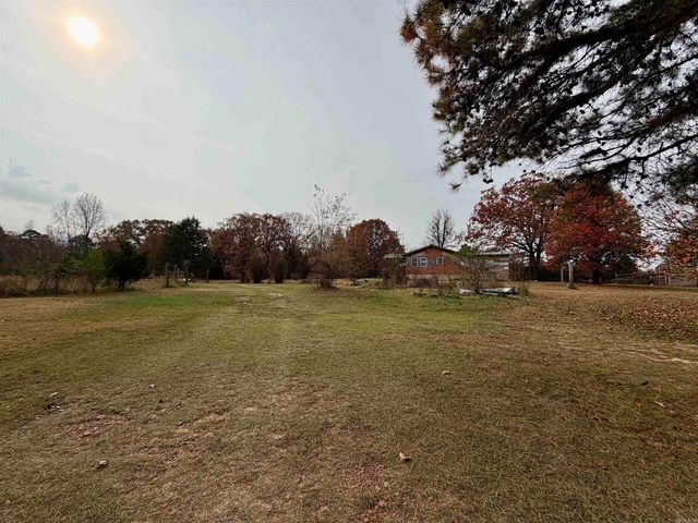 788 CR 3456, Clarksville, AR 72830