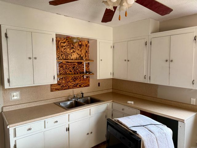 788 CR 3456, Clarksville, AR 72830