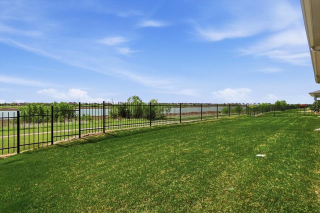 1385 Harbor Springs Drive, Frisco, TX 75036