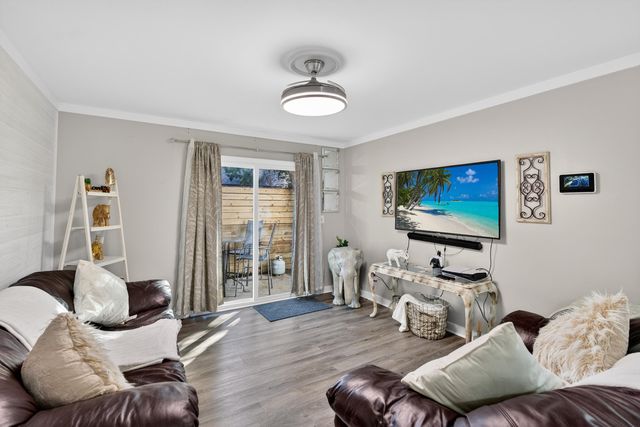 67 NW Lincoln Drive, Fort Walton Beach, FL 32547