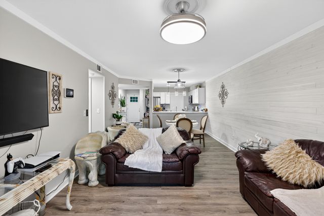 67 NW Lincoln Drive, Fort Walton Beach, FL 32547