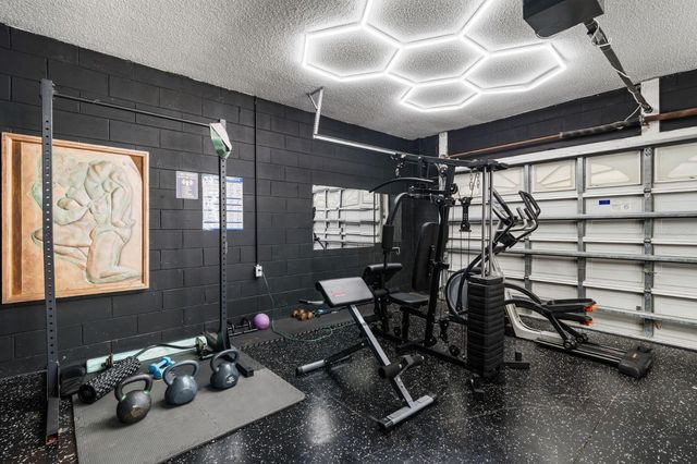 137 S ROMA WAY, Kissimmee, FL 34746