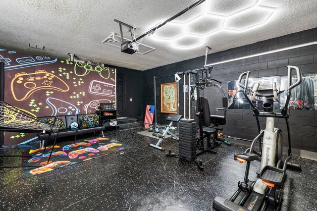 137 S ROMA WAY, Kissimmee, FL 34746