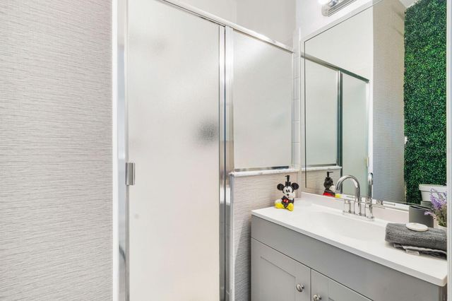 137 S ROMA WAY, Kissimmee, FL 34746