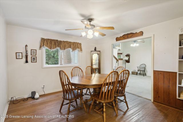 833 S Barnes Street, Mason, MI 48854